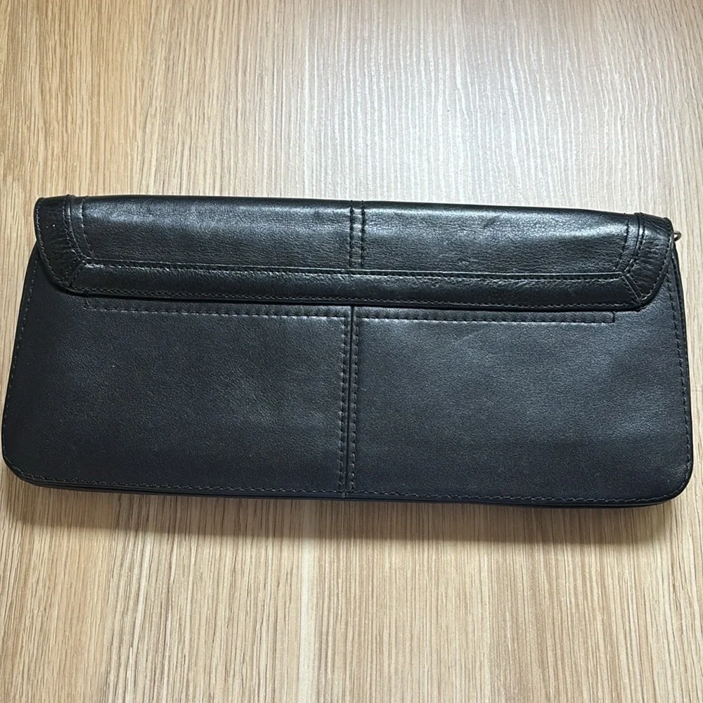 Coach‎ Black Leather clutch/hand bag